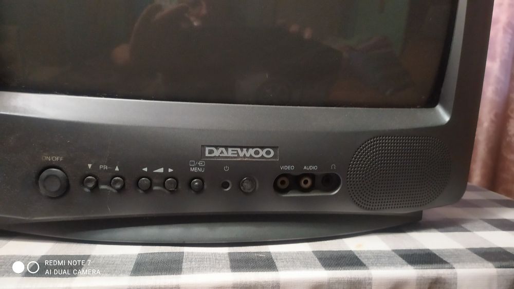 Телевизор DAEWOO модель:KR14E5.