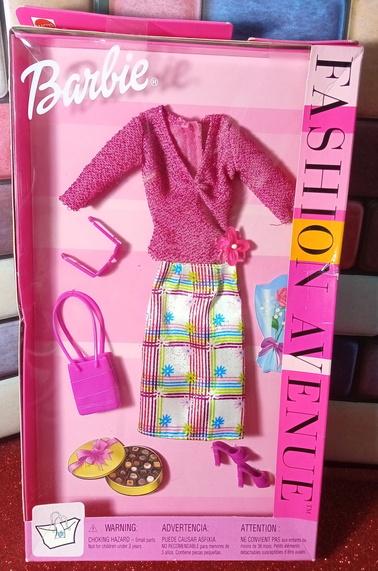 Barbie FASCHIONISTA , Conjunto novo da FASHION AVENUE de :  2002 ,...