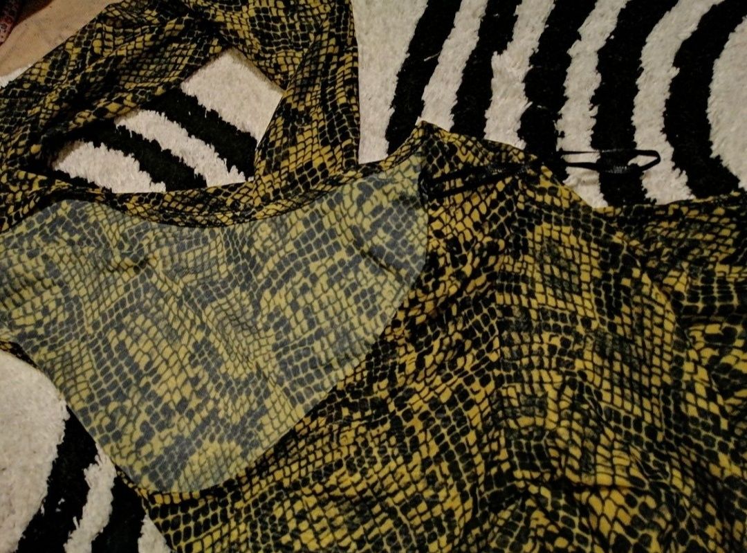 H&M _ body bluzka print wężowy dekolt na plecach NOWE Z METKĄ _ S / xs