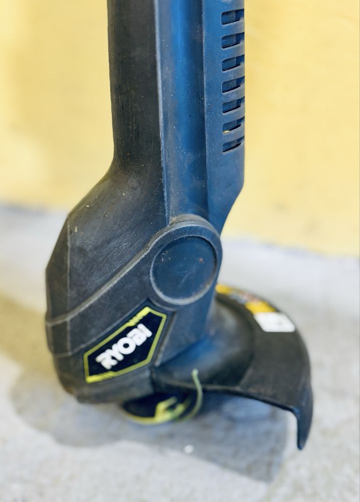 Podkaszarka Ryobi RLT3123