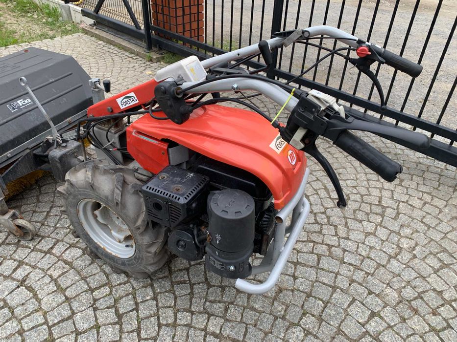 Traktorek jednoosiowy Mikrociągnik Zamiatarka Kohler Emak 10 KM Nośnik