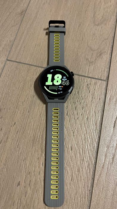 Smartwatch Huawei GT Runner