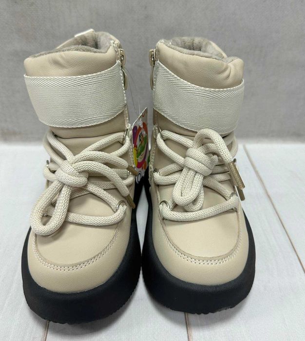 Зимові чоботи для дівчаток jong golf молочні  28-30