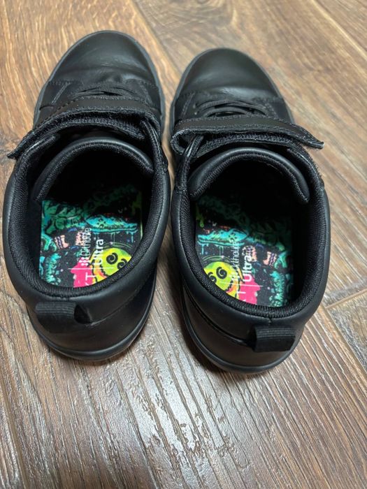 Модельні кеди NEXT в ідеальному стані. Розмір 37