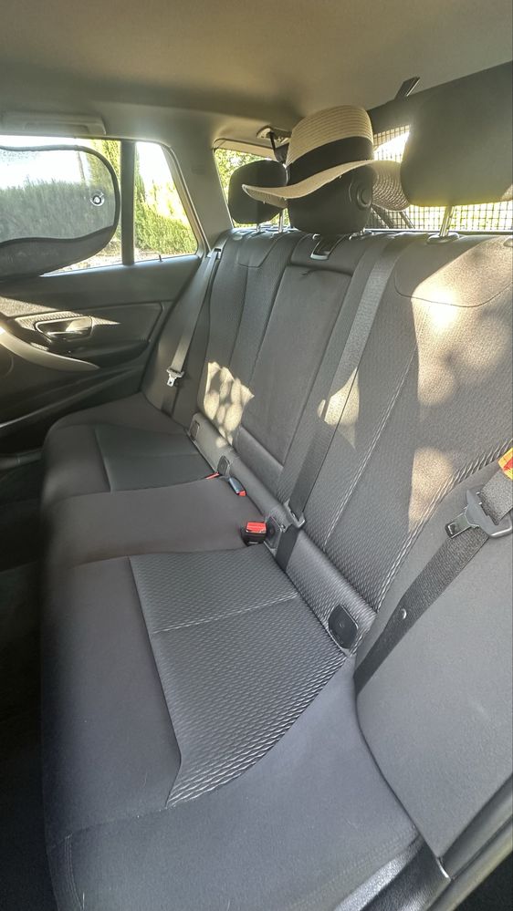 Vende se BMW 318 de 2013