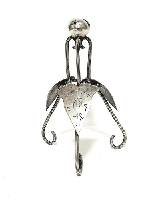 Raro antigo marcador de mesa / lugar em prata portuguesa