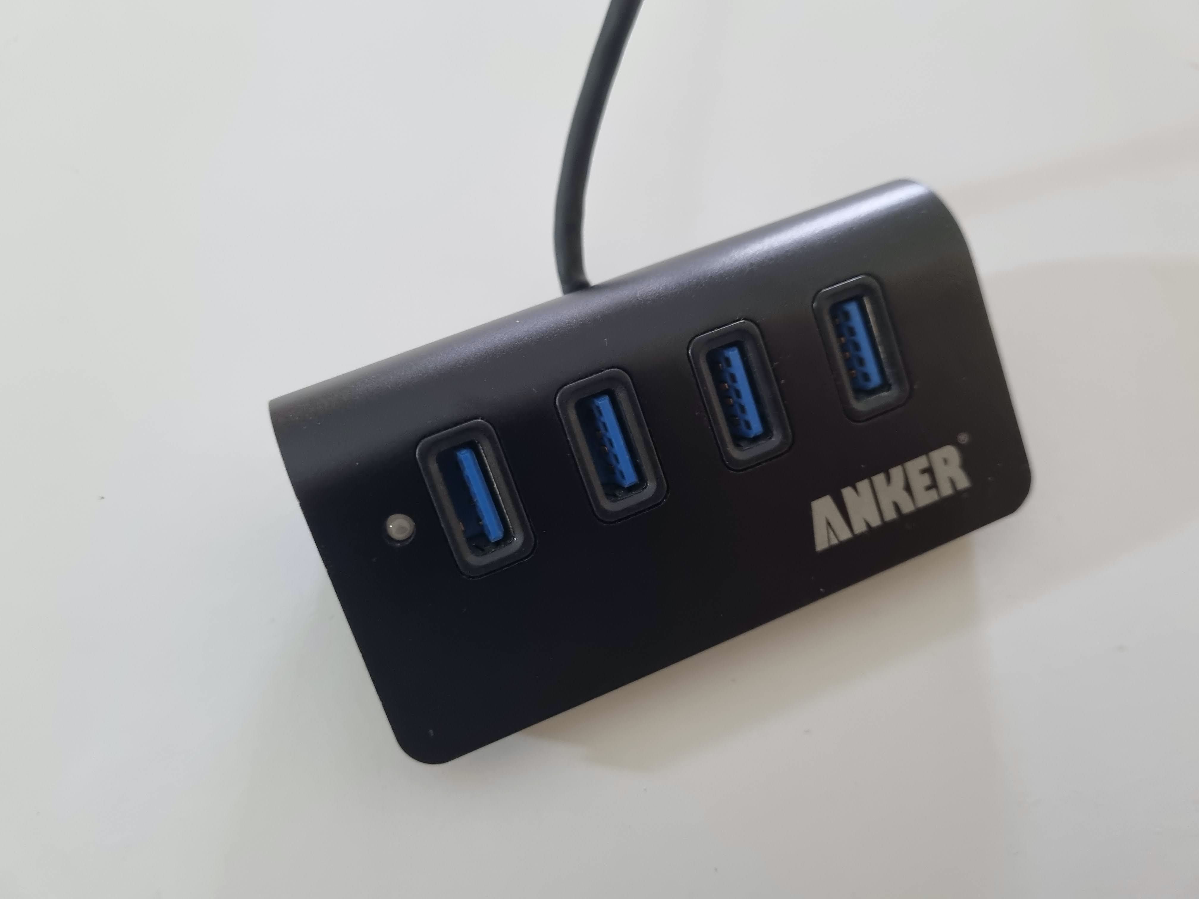 Hub USB 3.0 da marca Anker com 4 portas