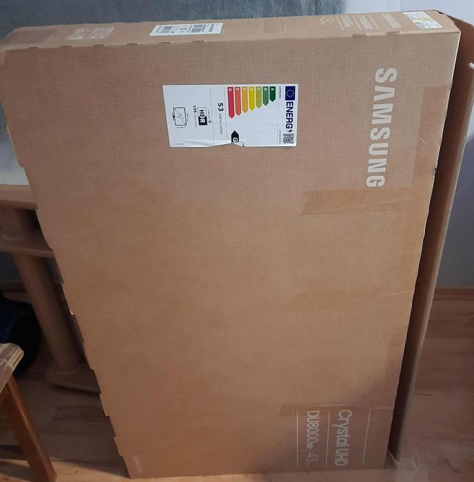 Telewizor SAMSUNG DU8000 43"