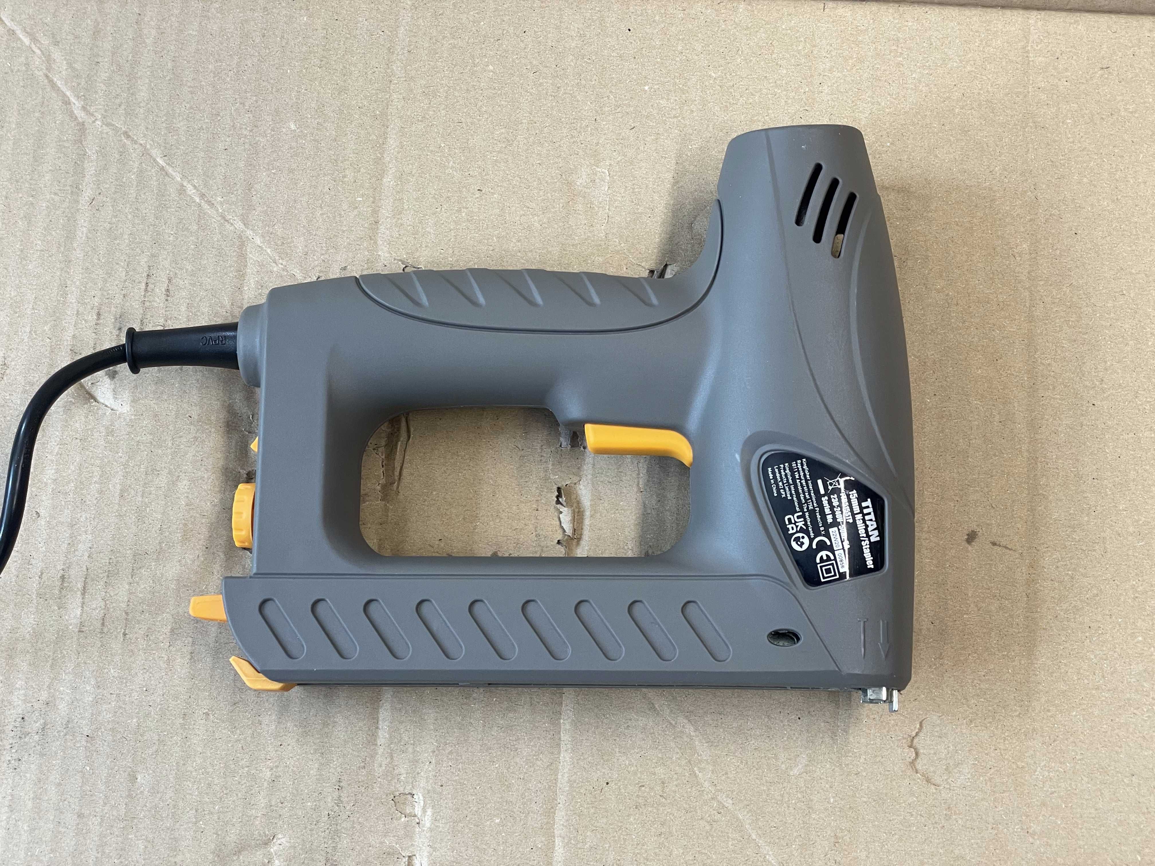 Titan Gwoździarka Zszywacz Taker Elektryczna TTB515STP