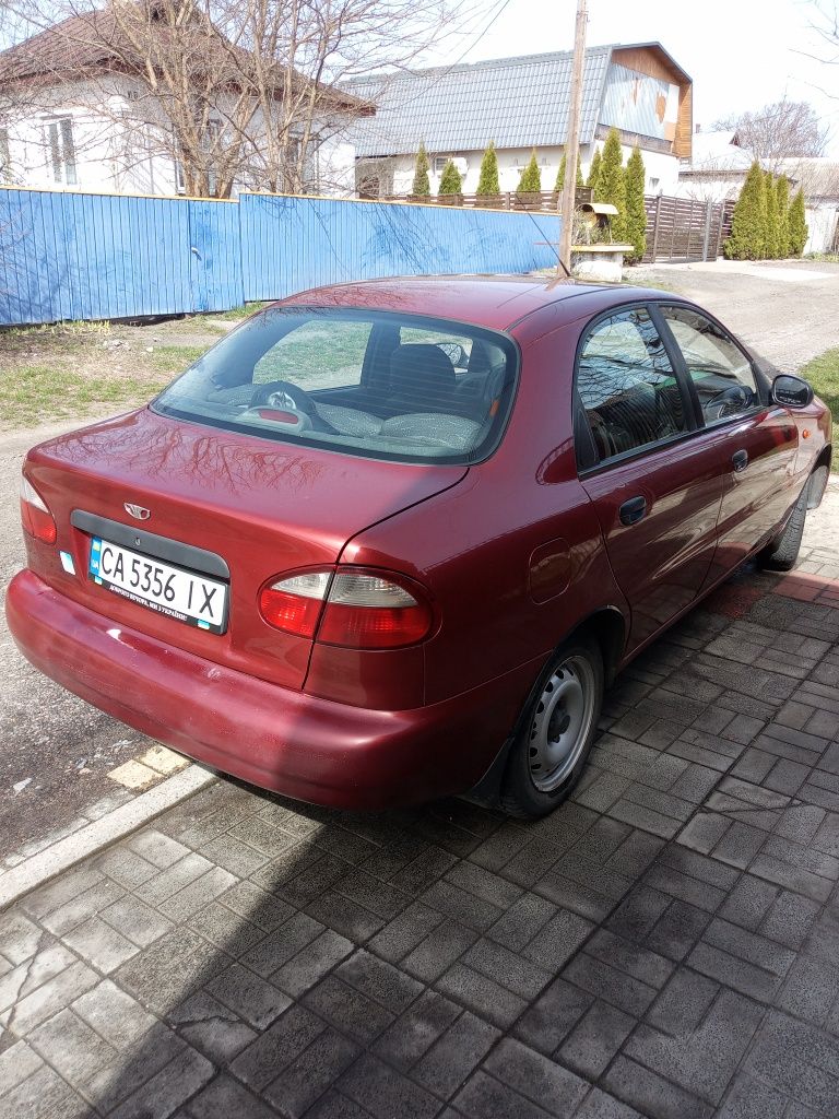 Daewoo sens 2004 року