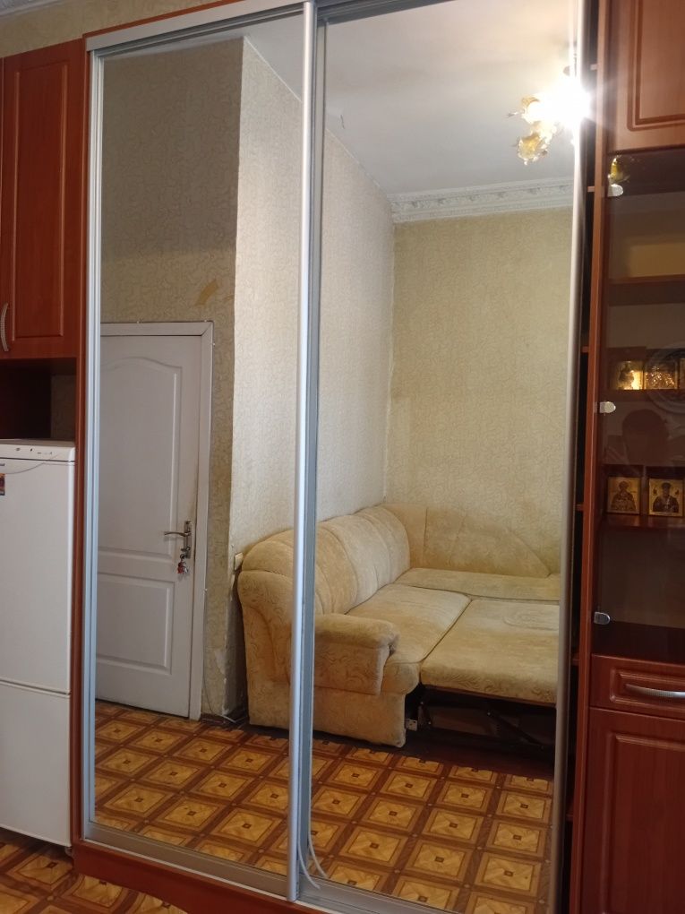 Сдам комнату в коммуне недалеко от центра и Привоза