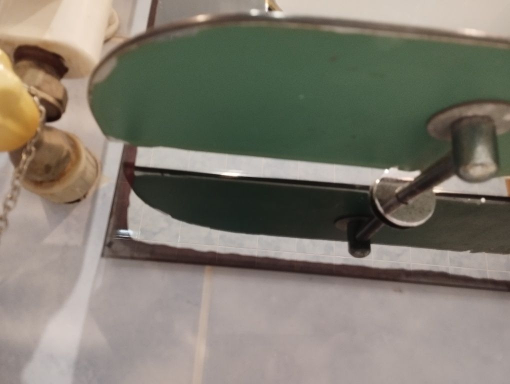 Дзеркало в ванну з підсвічуванням