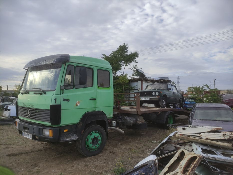 Mercedes 1317 эвакуатор