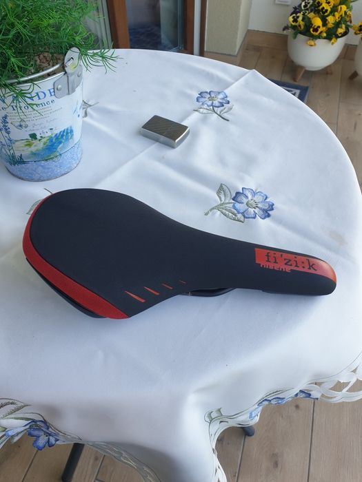 Fizik Nisene siodelko rowerowe