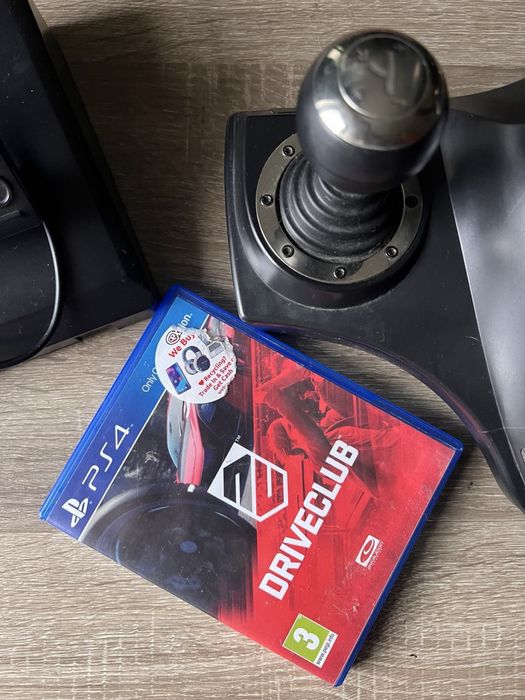 Руль Subsonic SA5156 Drive Pro Sport для Playstation 4 + гра