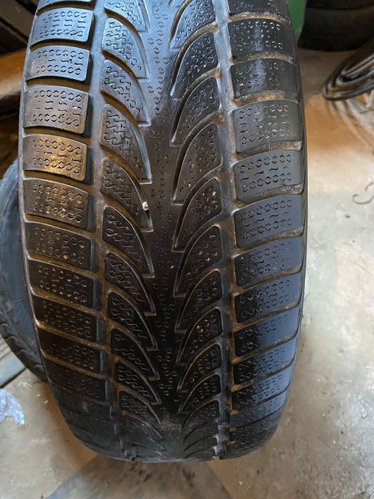 Продам автошины б/у225/55 R17, 245/50 4 шт