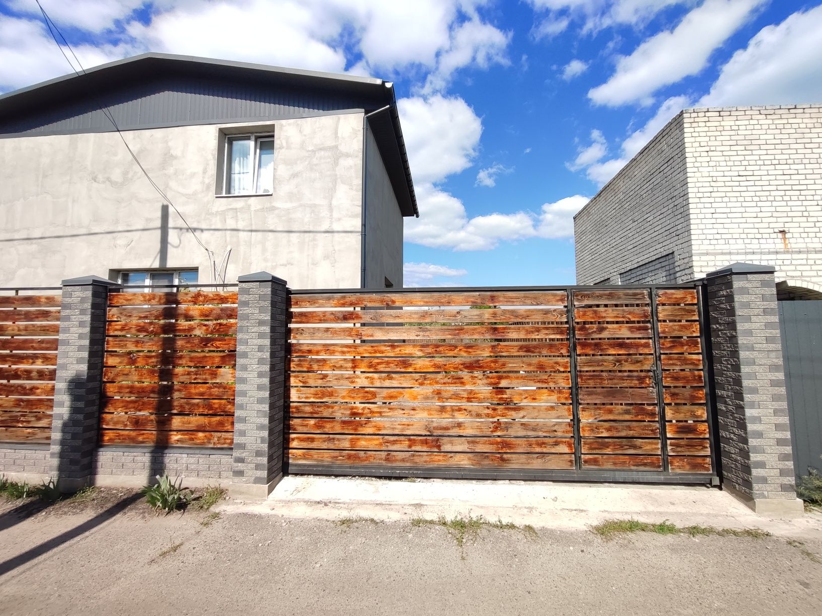 Продаж - приваблива житлова дача в м. Самар СТ "ПЕРЕВАЛИ 1 "