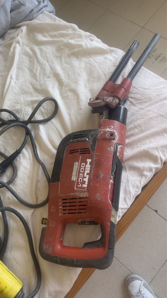 Boas vendo martelo da hilti