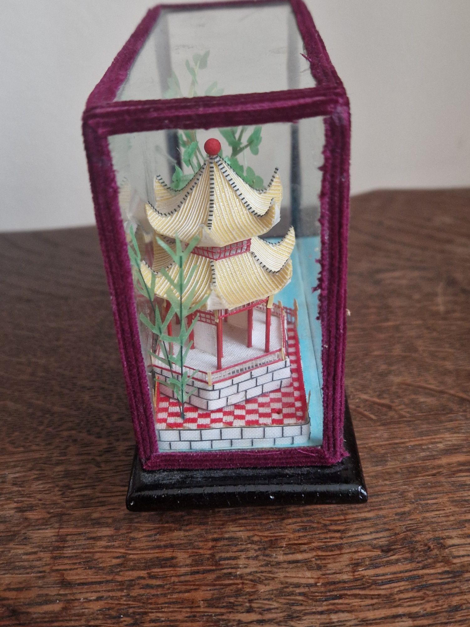 Diorama  - Vintage- Chiny