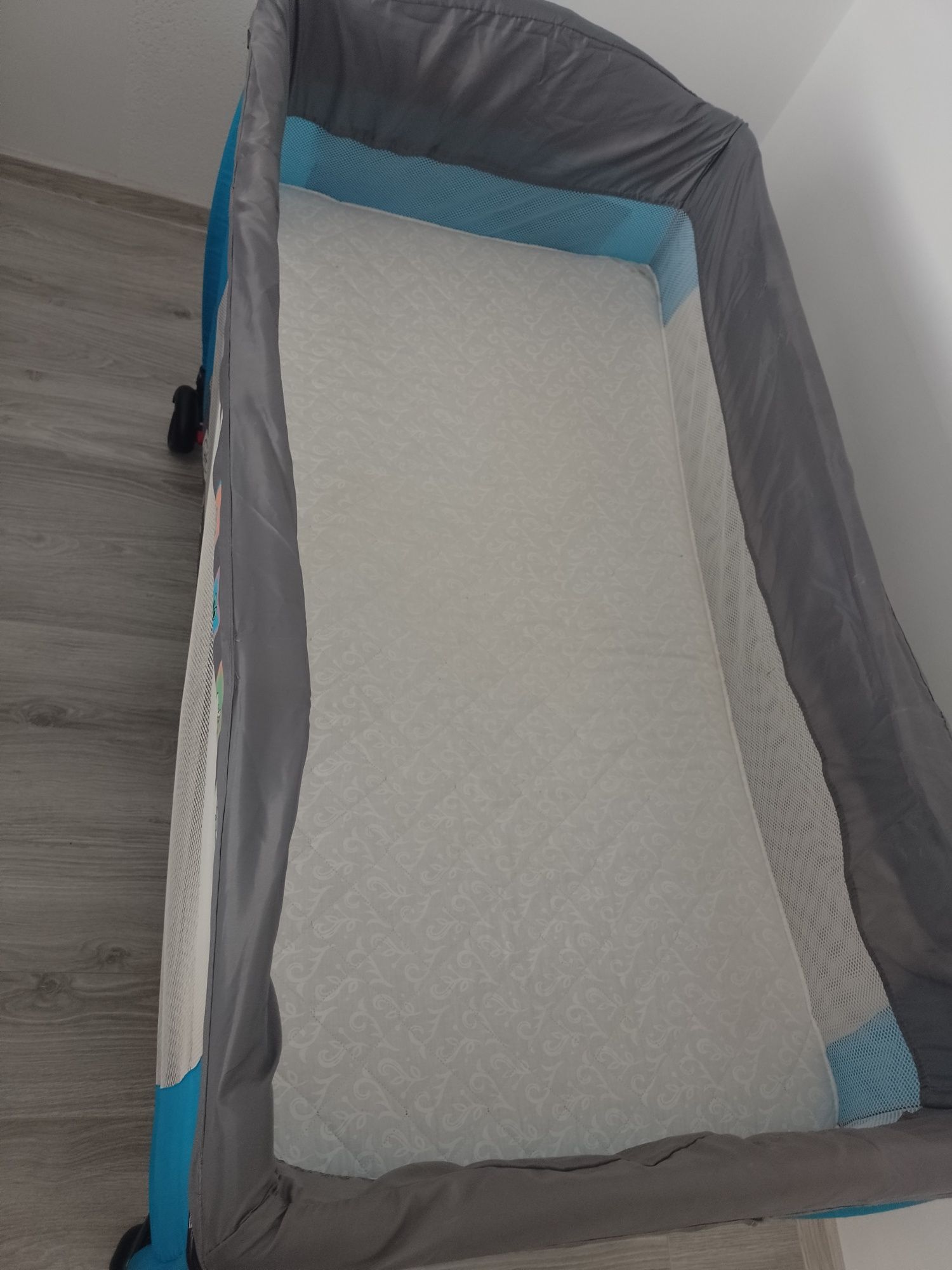 Łóżeczko turystyczne caretero grande plus materac gratis kolderka z po