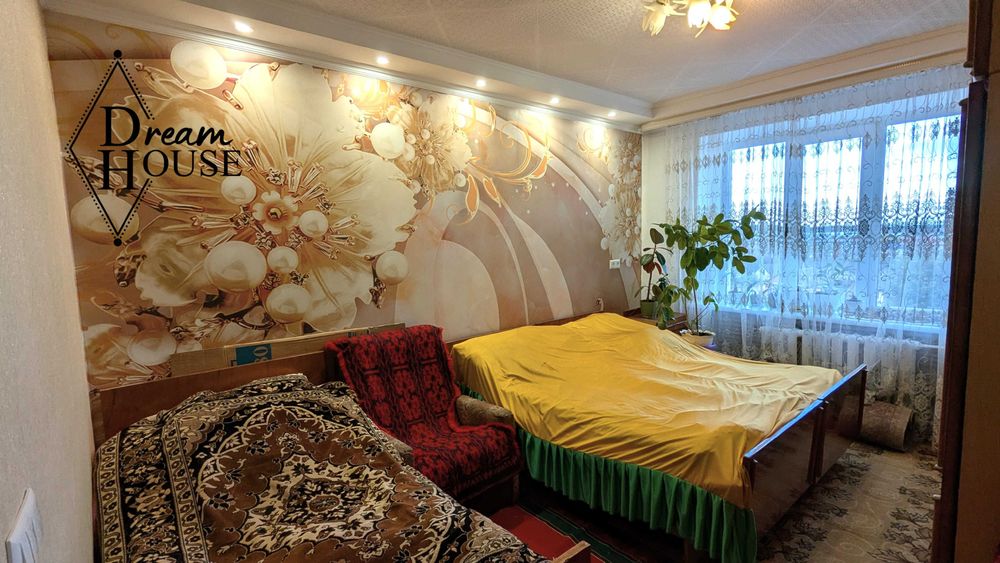 Продам 2-кімнатну квартиру по вул.Ковельська