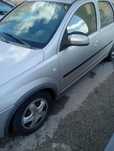 Opel corsa com avaria