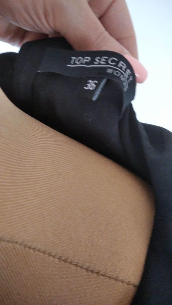 Czarna elegancka sukienka top secret s 36 z krótkim rękawem