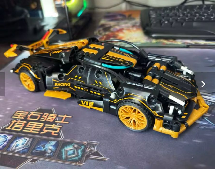 Гоночная машина, конструктор типа лего 1690шт.