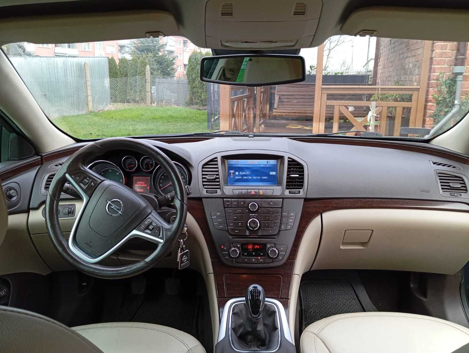 Samochód Opel Insignia Sport Tourer 2.0 CDTI