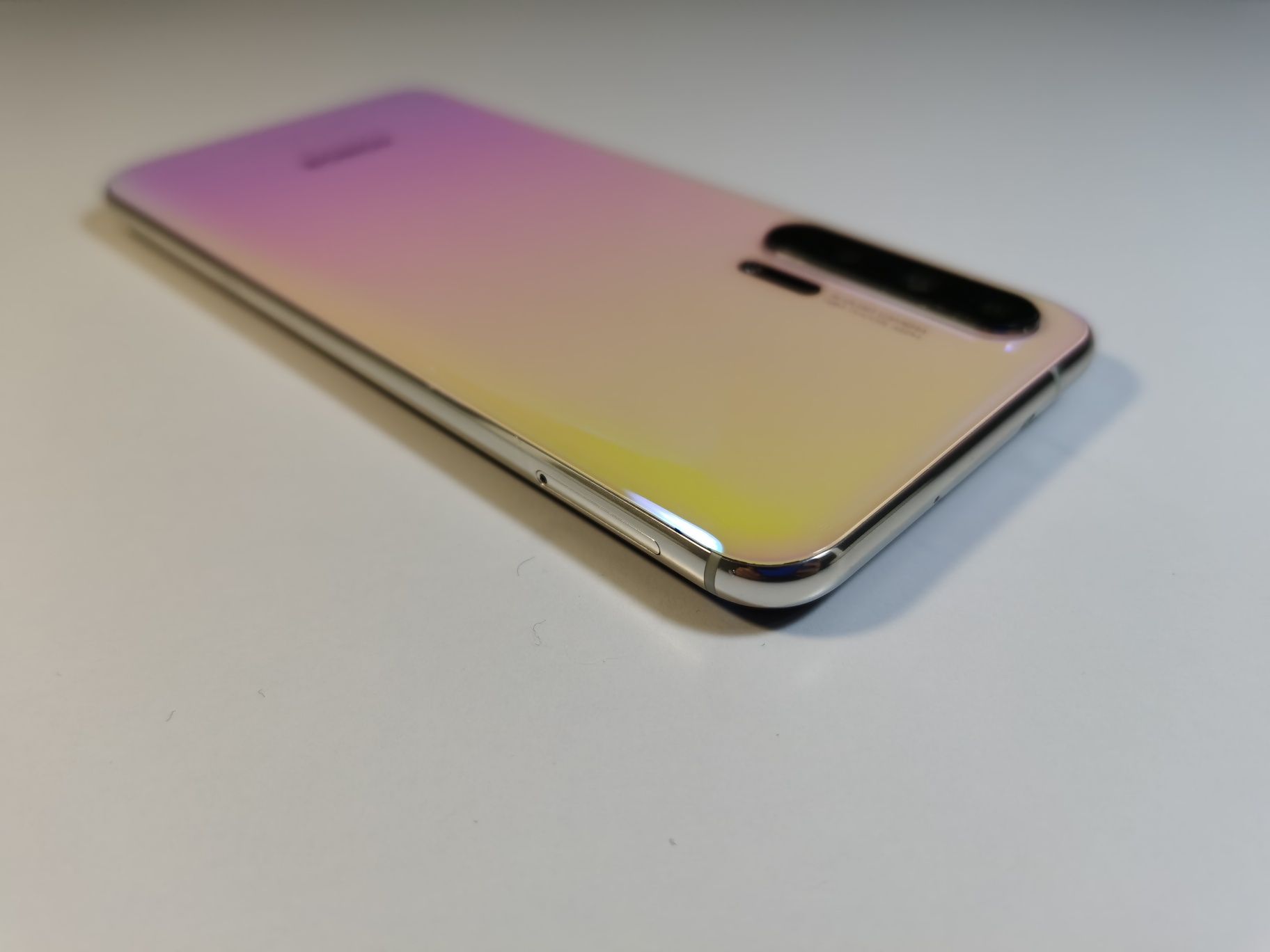 Honor 20 Pro (8/256) IPS, OIS, 3x-zoom
