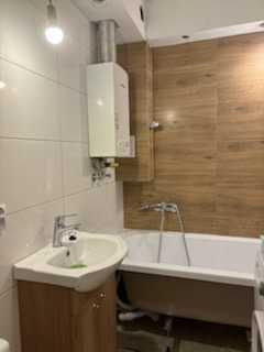 Kompleksowe remonty mieszkań , drobne naprawy