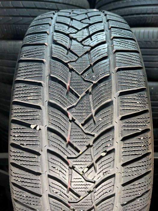 235/55 R19 Dunlop  комплект зима