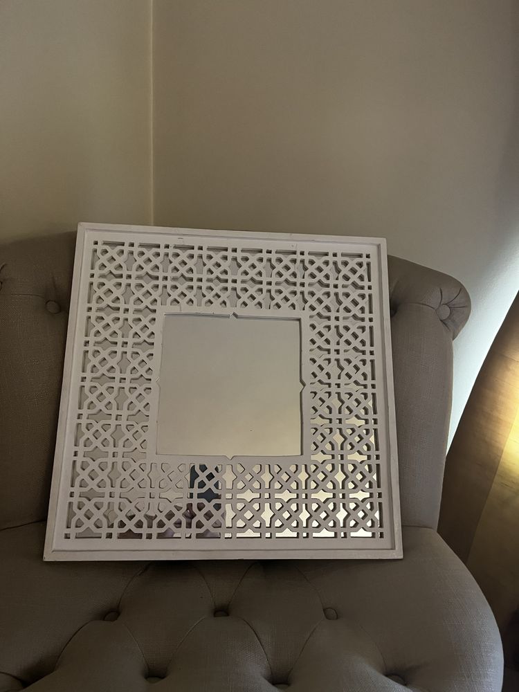 Espelho moldura branca Zara Home