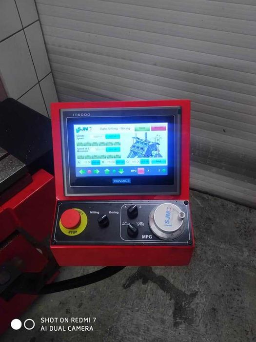 Wytaczarka do cylindrów bloków  silników , SJMC BM200