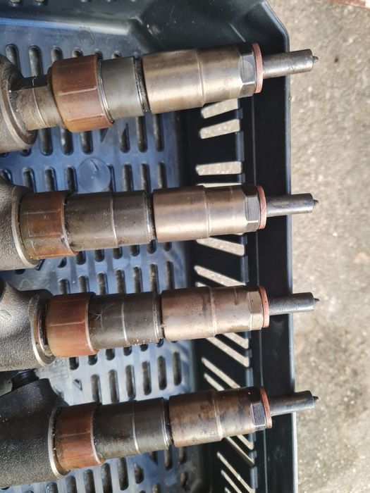4 injetores bosch  citroen/peugeot/ford