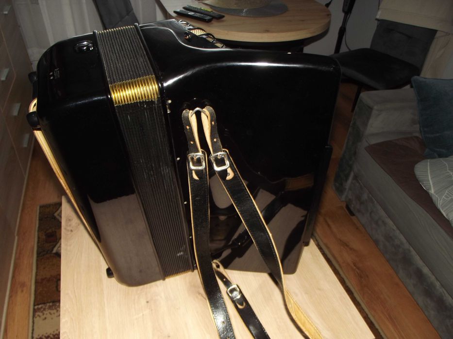 Akordeon Hohner Atlantic IIIP 120 bas