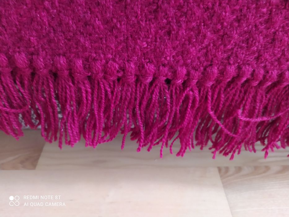 Wełniana narzuta ręcznie robiona