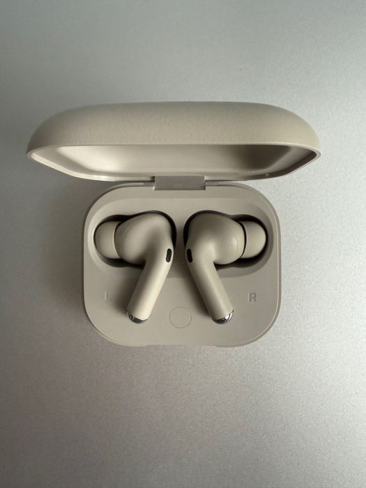 Motorola moto buds+ sound by BOSE Dokanałowe słuchawki redukcja szumów