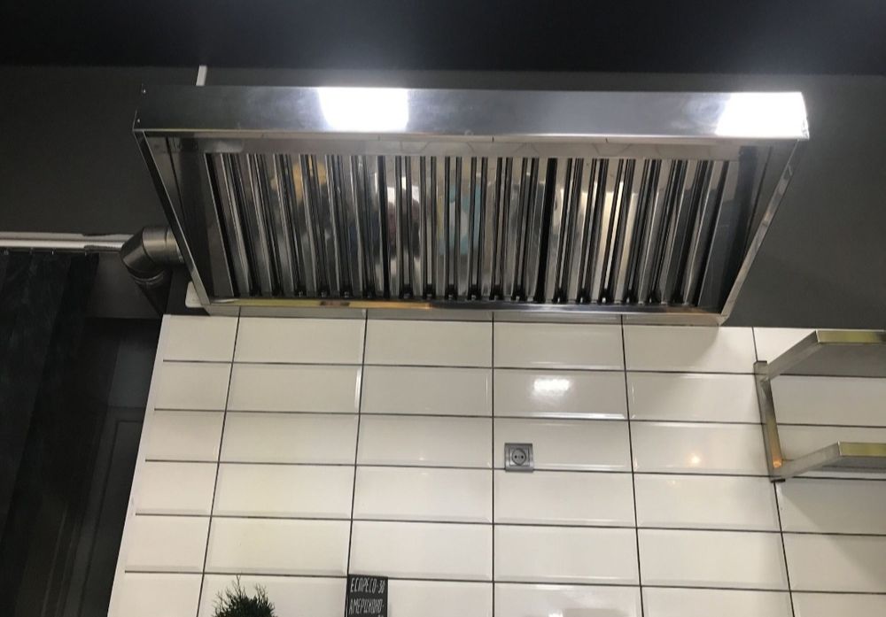 Вытяжной зонт нержавейка