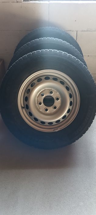 Koła 16 6x130 ET62 + opony zimowe 215/75R16C Sprinter