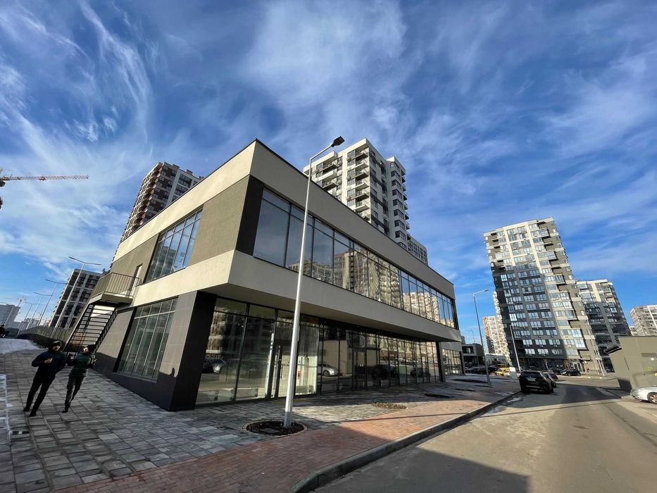 ЖК Варшавський 2. Оренда Фасадного приміщення 85м2 вул О. Олеся, 7.