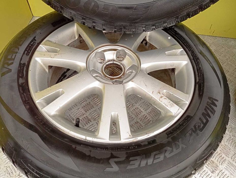 Диски Туарег 7P6601025L колісні діскі Volkswagen Touareg GP диск