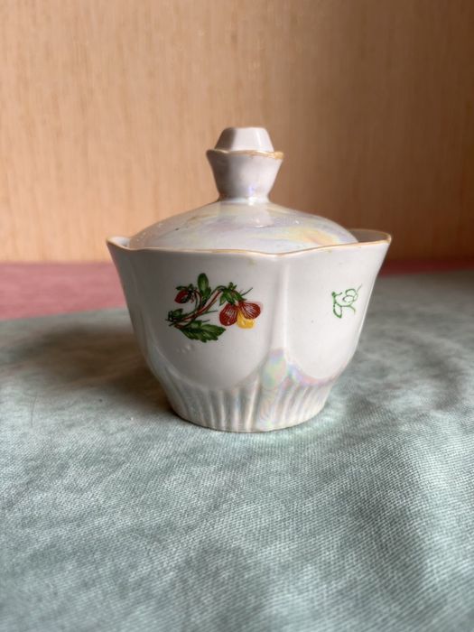 Цукорниця чи цукЕрниця для смачних сніданків)