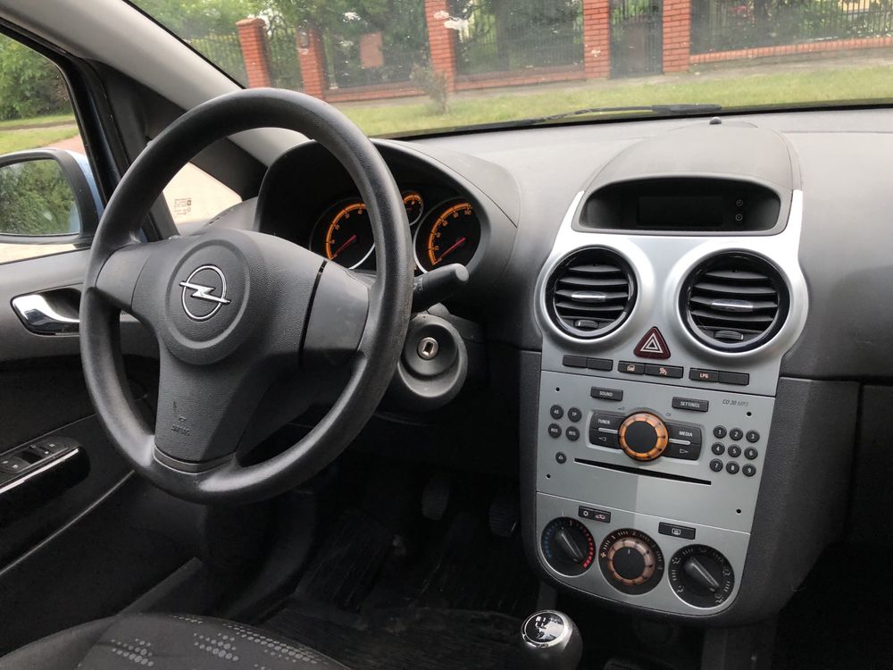Opel Corsa 2013r 1,4 benzyna + LPG