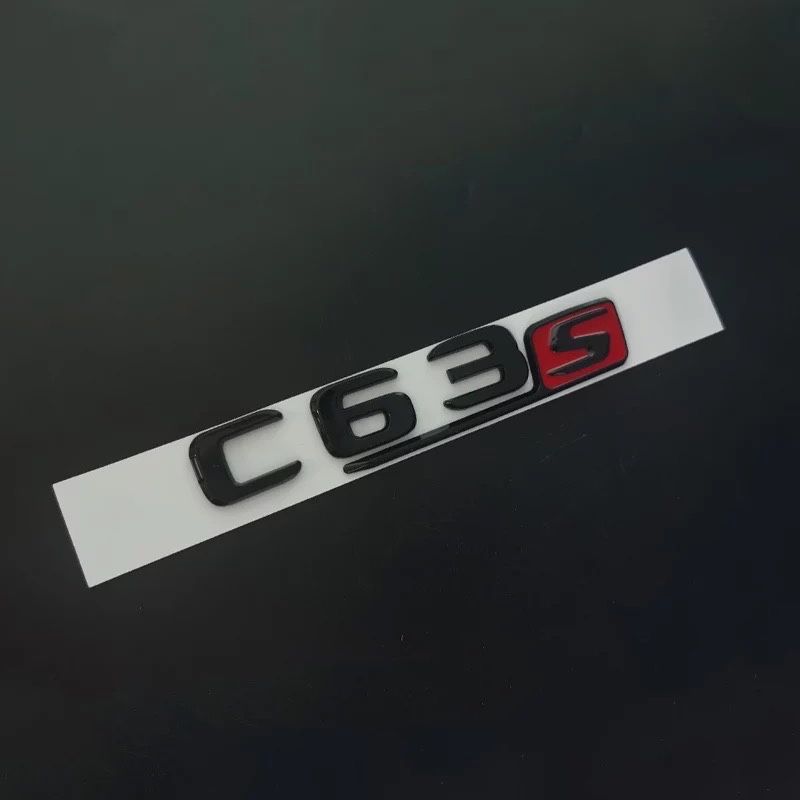 комплект эмблем логтипов шильдик мерседес Mercedes v8biturbo c63s amg