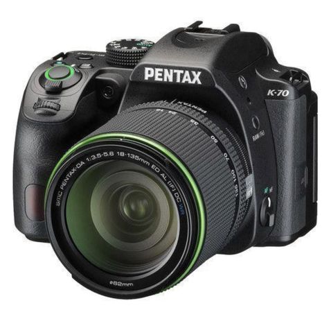 Дзеркальний фотоапарат Pentax K-70 Kit (18-135mm DA WR) Black