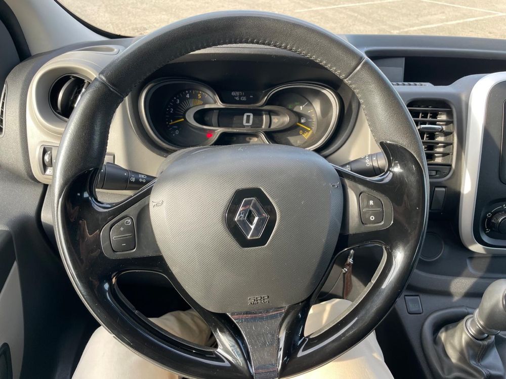 Renault Trafic DCI 6-Lugares