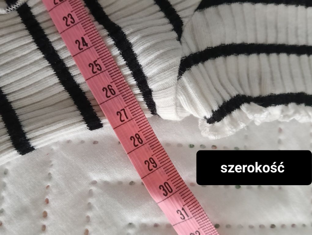 Koszulka biała w czarne paseczki