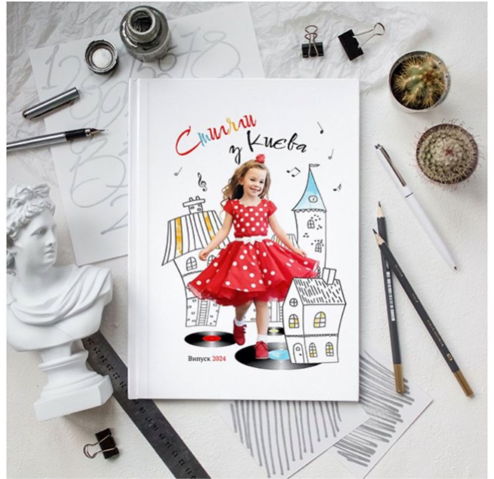 Выпускние альбомы детский сад, школа 1й,4й,9 ,11 класс