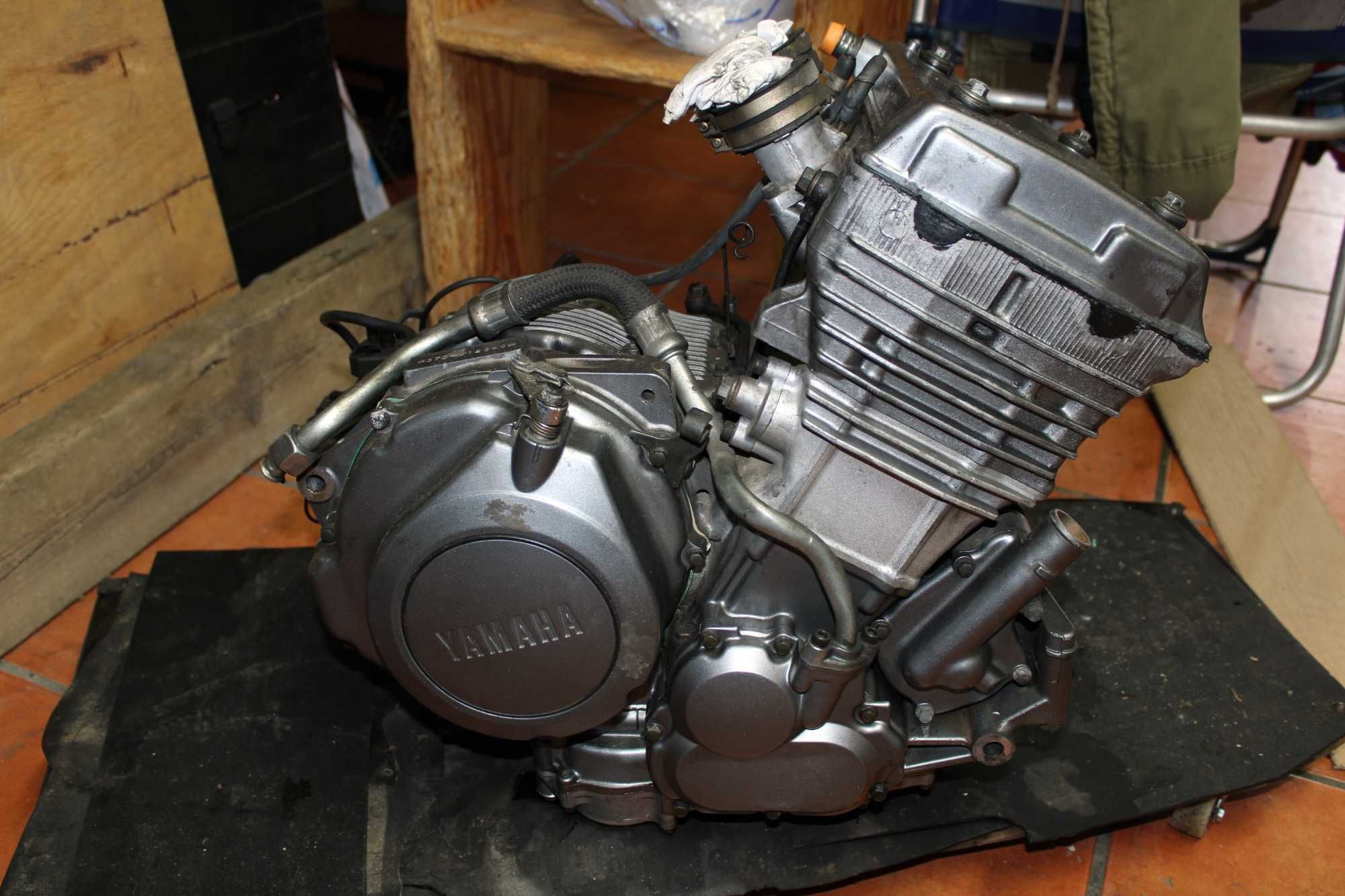 Motor Yamaha xtz 750